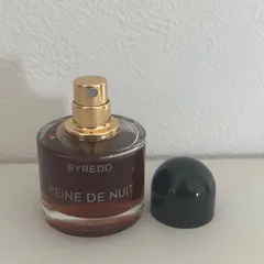 高品質の人気 BYREDO REINE レンヌドニュイ NUIT DE ユニセックス