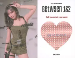 【中古】コレクションカード(女性) TWICE/モモ/CD「11TH MINI ALBUM BETWEEN 1＆2」封入特典メッセージフォトカード