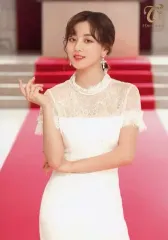 【中古】キャラカード ジヒョ(縦/ドレス/上半身) ランダムトレーディングカード 「TWICE DOME TOUR 2019 “#Dreamday”」