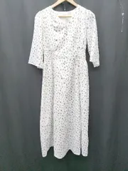 ◇ ⊂ natural couture 花柄　ウエストギャザー 半袖 膝下 ワンピース サイズM ホワイト レディース P  【1410230001132】