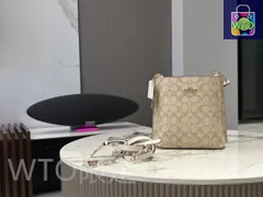 【今日特価】Celine セリーヌ モリー ミニ バケットバッグシリーズ 多機能で使い勝手が良い-WTO輸入1