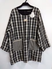 【新品未使用】【訳あり】あったか割烹着　エプロン　チェック柄　M～Lサイズ　ブラック系