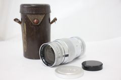 【美品】キヤノン　135mm F3.5　Ⅲ　Lマウント　 純正前後キャップ付き 安いCanon 135mm F3.5 Lマウントの通販商品を比較