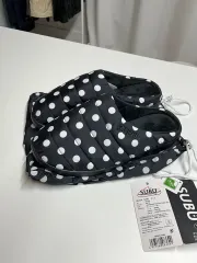 SUBU ドット 水玉 1サイズ24.0-25.0新品未使用未開封 SUBU 水玉 ドット 秋冬 室内用サンダル Size1 24-25 5cm｜Yahoo