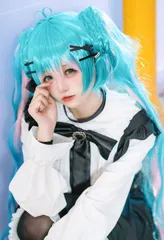 初音ミク　地雷系　コスプレ　衣装