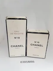 セール 【0305M86】CHANEL　シャネル ２点セット　№19 オードトワレ・№19 パルファム 香水