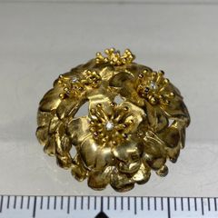 KENZO ヴィンテージ フラワー バングル ゴールド 花、リーフ、蕾