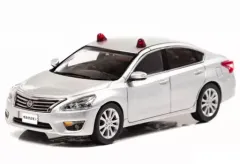 【中古】ミニカー 1/43 日産 ティアナ XE L33 2016 警察本部刑事部機動捜査隊車両 2灯仕様(シルバー) [H7431604]のサムネイル