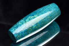 【１点物】ペルー産◇高発色 クリソコラ　36x13mm　天珠型(貫通穴) ビーズ  _P8405
