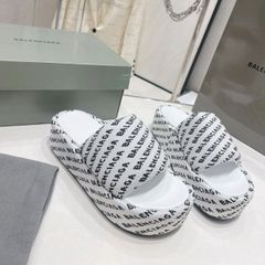 BALENCIAGA 厚底マドレーヌの冷たいスリッパ、白