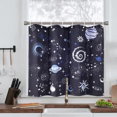 【数量限定】AooHome お風呂カーテン 小窓 目隠し シャワーカーテン 遮光 かわいい 防水 短め 防カビ ユニットバス 浴室窓 お風呂窓 45cm丈 カフェカーテン 空 星 宇宙 100cm幅 間仕切り リング付き 洗濯可 取付簡単
