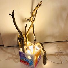 みずうみ　流木アート　インテリア　LED間接照明