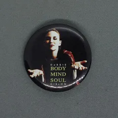 シンガーソングライター Debbie Gibson 缶バッジ 90's レトロ 缶バッチ ピンバッジ ピンバッチ 歌手