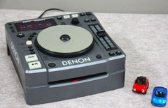 DENONコンパクトサイズmp3対応CDJ DN-S1000