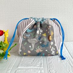 ハンドメイド　　　　　　　　　　　　　　　おべんとう 四角巾着