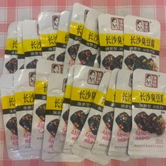 【セール中】邬辣妈长沙臭豆腐　酱香味 25g/袋 20点セット