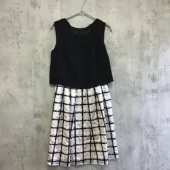 ASHILL   アシール　ノースリーブひざ丈ワンピース　上黒×下ベージュ×黒×チェック柄　レディース　38サイズのサムネイル