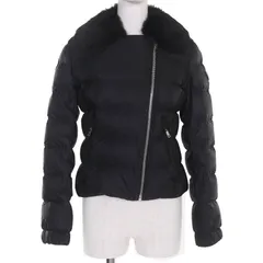 2025年最新】プラダ ダウン ショートの人気アイテム - メルカリ