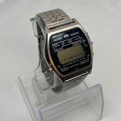 匿名配送 オリエント デジタル 腕時計 725304 - メルカリ