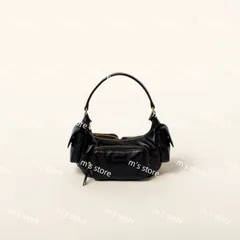 ミュウミュウ　ナッパレザーバッグ　5BC068 MiuMiu】ナッパレザー ポケットバッグ (MiuMiu/ハンドバッグ