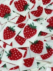 ハンドメイド＊布シール＊一粒いちご100枚