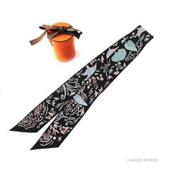 HERMES ツイリー Isola di Primavera Noir/Veil/Rose