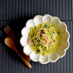 中鉢 おしゃれ リンカ 白練 七寸鉢 カネコ小兵 クッチーナ 煮物鉢 サラダボウル サラダ ボウル 盛り鉢 鉢 食器 和食器 和風 天ぷら 煮物 シチュー 日本製 国産 美濃焼 磁器 電子レンジ 食洗機 対応 かわいい 可愛い ギフト