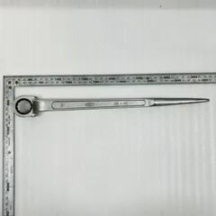 MCC(松阪鉄工所) ラチェットレンチ シノ付き 21ｍｍ 1/2 正逆プッシュピン切替式 ピン式 メガネレンチ CR-MO MCCレンチ 大工道具 金槌 ＯＨ　鉄工・建築・土木作業のサムネイル