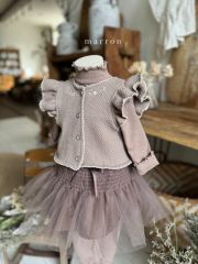 -リトルブルーム韓国子供服- SALE開催中 30％OFF　2024秋冬新作  MARRON 刺繍ニットベスト　ベビー　キッズ　韓国子供服　韓国こども服　海外　【1日〜2日発送】
