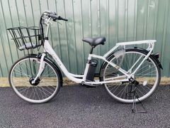 中古品】【全国7分組立配送】【地域限定完全組立配送も可能】26インチ 