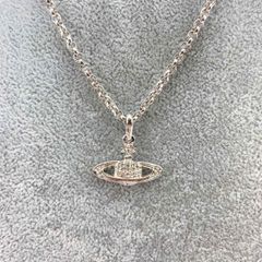 Ferragamo フェラガモ ガンチーニロゴ ネックレス 赤 9252 FERRAGAMO フェラガモ アクセサリー ネックレス ペンダント