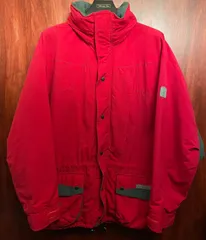 MADE IN POLAND製 90s Jack Wolfskin ナイロンマウンテンジャケット レッド Mサイズ