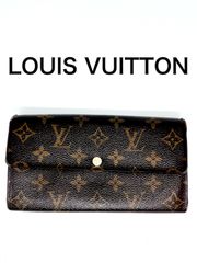 LOUIS VUITTON ルイヴィトン　モノグラム　長財布　ボタン