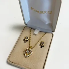 【送料無料】NINA RICCI/ニナリッチ/ネックレス/イヤリング/2点セット/ゴールド/ラインストーン/クリスタル/GP/ハートモチーフ/アクセサリー/中古品