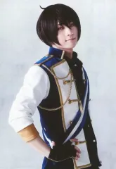 【中古】生写真(男性) 荒牧慶彦(朔間凛月)/膝上・ユニット衣装・右向き・キャラクターショット/舞台「あんさんぶるスターズ!エクストラ・ステージ～Judge of Knights～」個人ブロマイド