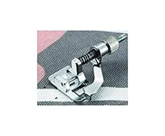 【中古】ブラザーミシン　家庭用ミシンアタッチメント　ガイド付（まつりぬい）7mmのサムネイル