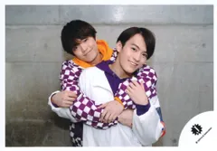 TravisJapan 18-19年JOHNNYS'King&PrinceISLAND 吉澤閑也/松倉海斗 公式写真 *1枚
