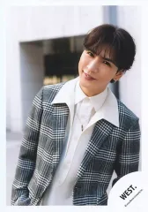 【中古】生写真(STARTO) WEST./藤井流星/上半身/アルバム「AWARD」MV＆ジャケ写オフショット/公式生写真