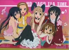 クリアファイル　【けいおん】　二枚セット Amazon.co.jp: けいおん!! クリアファイルセット【ようこそけい