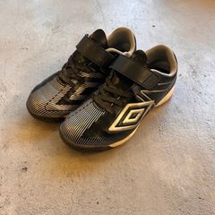 umbro/アンブロ ジュニアサッカーシューズ キッズ　靴 19cm
