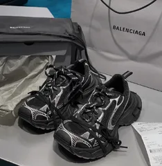 2024年最新】3xl balenciaga 42の人気アイテム - メルカリ