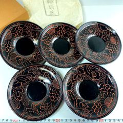 美品❗️輪島塗　稲忠　銘々皿５枚セット 桜模様 輪島塗 沈朱 牡丹彫 縁金 銘々皿 菓子皿 5客 稲忠漆芸堂 本堅地布着請