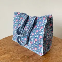 トートバッグ　ブロックプリント　コットンキルト　ピンクフラワー