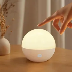 Dreamegg ベッドサイトランプ 授乳ライト 置き/壁掛け/吊り下げ タッチセンサー 無段階調光 バッテリー内蔵 充電式 電球色/昼光色/RGB/多彩ライトモード 間接照明 夜間 枕元 寝室 ナイトライト 出産祝い プレゼント(ホワイト)のサムネイル