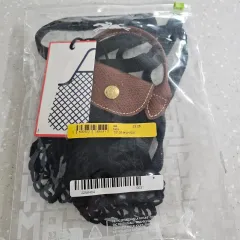 Longchamp(ロンシャン) または ル プリアージュ 切り身 クロスボディバッグ ブラック xs 新品