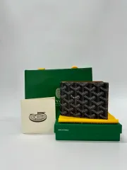 未使用近 GOYARD ヴィクトワール ウォレット 二つ折り財布 グリーン GOYARD - 未使用近 GOYARD ヴィクトワール ウォレット 二つ折り