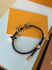 25ss Lemaire Croissant Spiral Jewelry - メルカリ