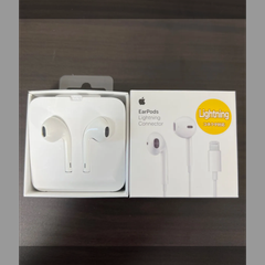 APPLE純正 EarPods Lightning Connecor MMTN2J/A WHITE