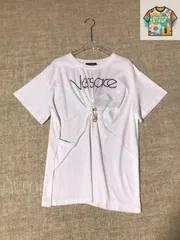 【今日WTO】VERSACE New Pin-Embellished Twist Letter Print Short-Sleeve Ruched T-Shirt（ヴェルサーチ レディース新品ピン装飾ツイストレタープリント短袖シワ T シャツ）-LB60