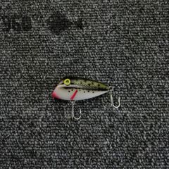 【神田釣具 360°】1942: used lure lipless crankbait/まとめ売り 可/セット 可/中古 ルアー バイブレーション///@